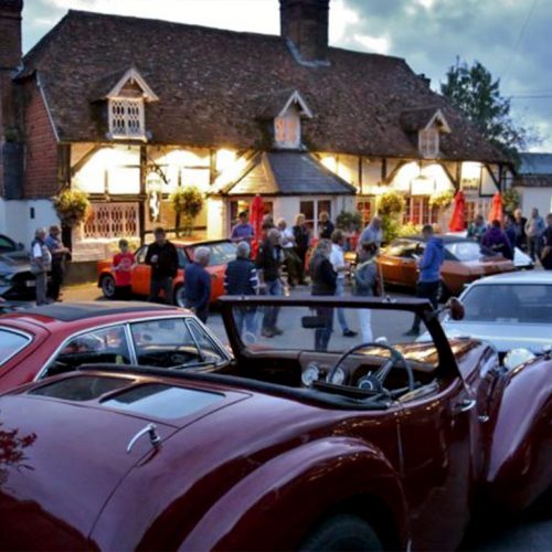 Classic-car-nights---The-White-Horse-at-Ampfield-2023-3